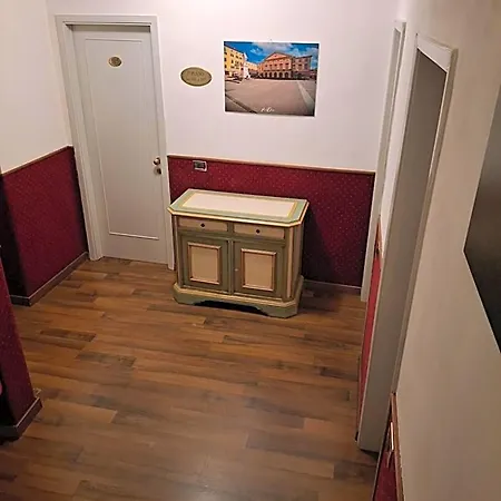 Hotel Moderno Lucca