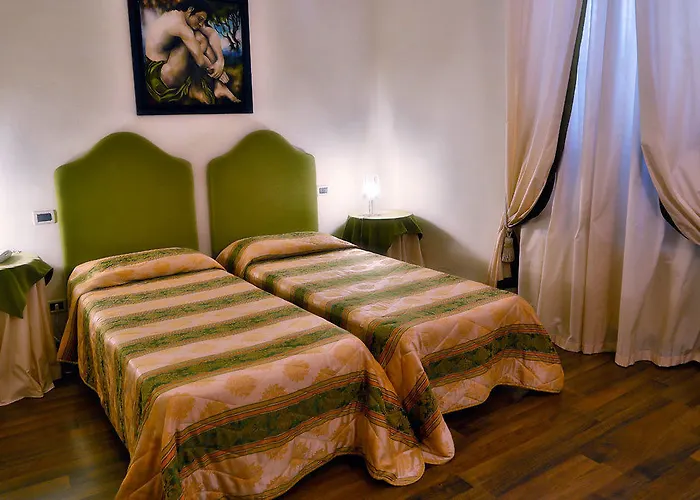 Moderno 2* Lucca